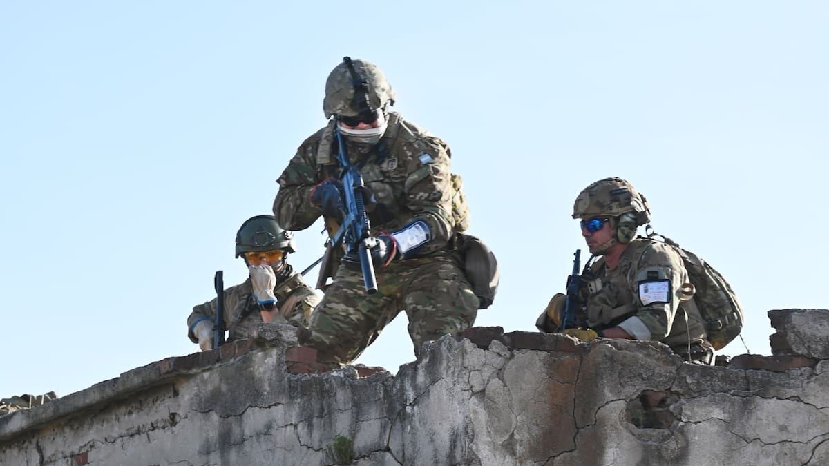 Nuevas armas para el Ejército Argentino: el Gobierno confirmó la llegada de fusiles y munición provenientes de Israel