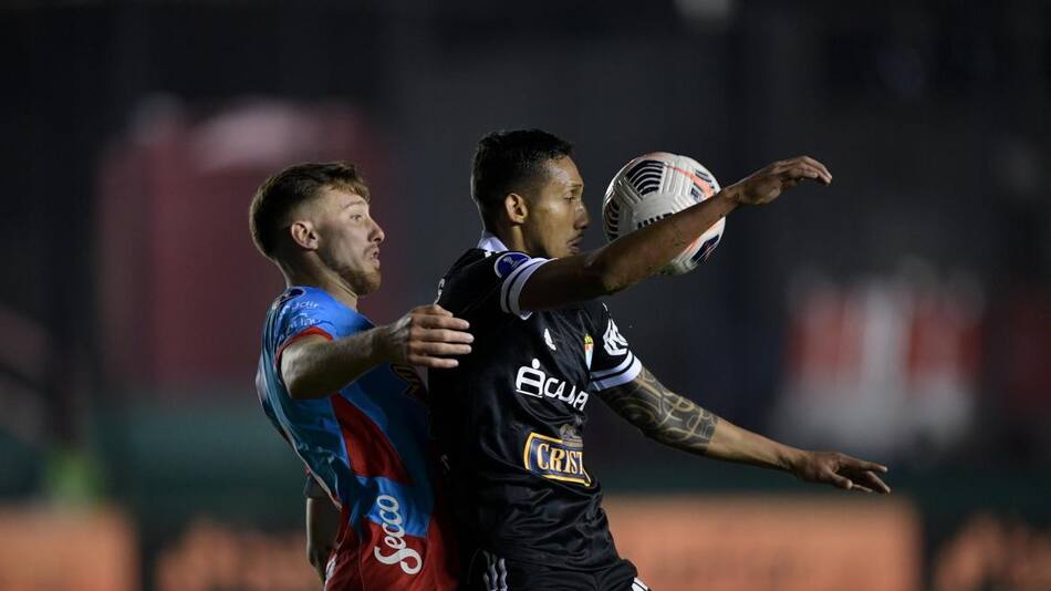 Copa Sudamericana, Arsenal vs. Sporting Cristal