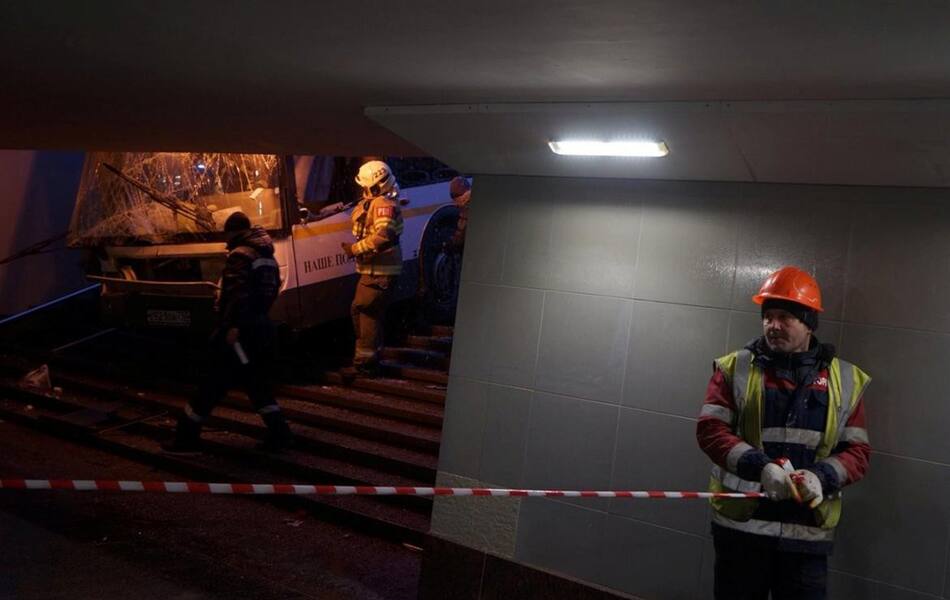 Micro fuera de control en Moscú - Rusia (Reuters)