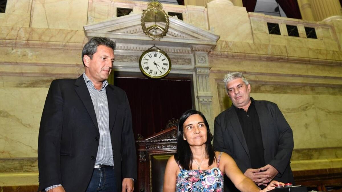 Sergio Massa recibió a las ONGs de víctimas del delito y accidentes viales en el Congreso