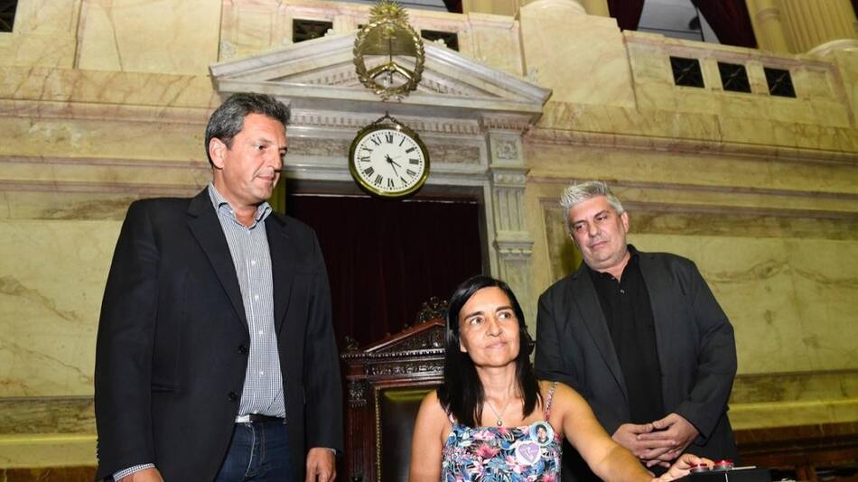 Sergio Massa recibió a las ONGs de víctimas del delito y accidentes viales en el Congreso