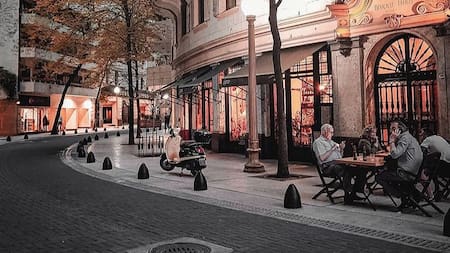 Una de las calles más turísticas y pintorescas de CABA.