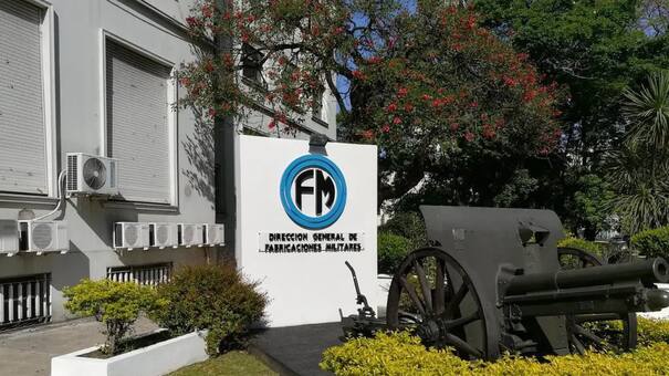 Estados Unidos toma el control de Fabricaciones Militares: producirá municiones para la OTAN y Ucrania