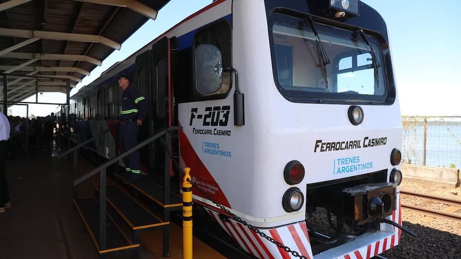 Tren que conecta Argentina con Paraguay.