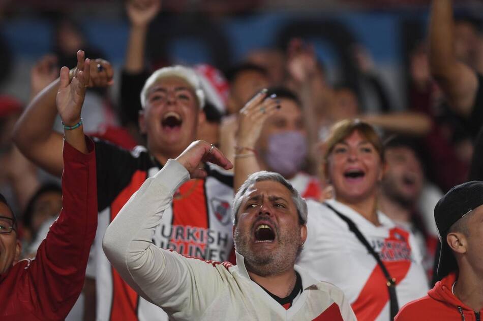 Hinchas de River en el Monumental, foto NA