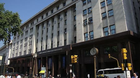 La Agencia de Recaudación y Control Aduanero (ARCA). Foto: Wikipedia.