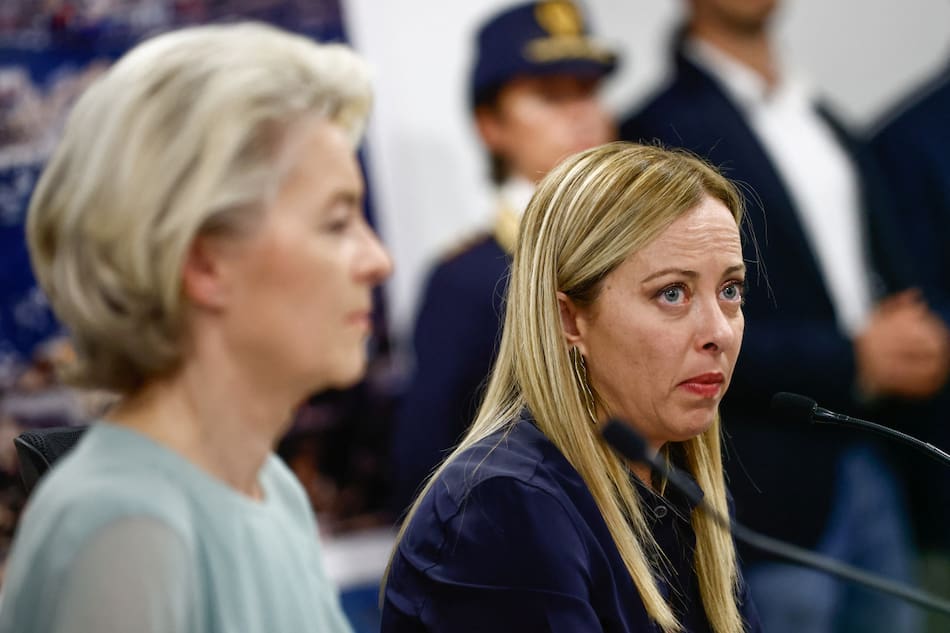 Ursula von der Leyen y Giorgia Meloni. Foto: Reuters.