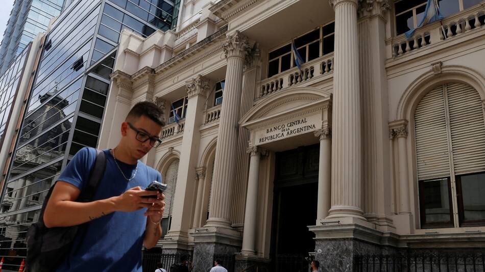 Riesgo país, Banco Central. Reuters