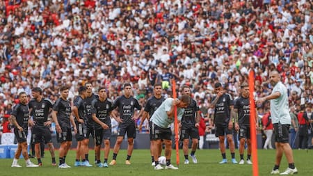 Entrenamiento de la Selección Argentina en Bilbao. Foto: EFE.