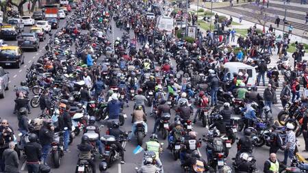 Marcha motociclistas. Foto: Twitter.
