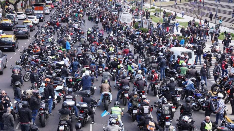Marcha motociclistas. Foto: Twitter.