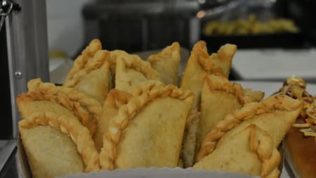 Escapada secreta: el rincón costero donde se hacen las empanadas más ricas de Buenos Aires