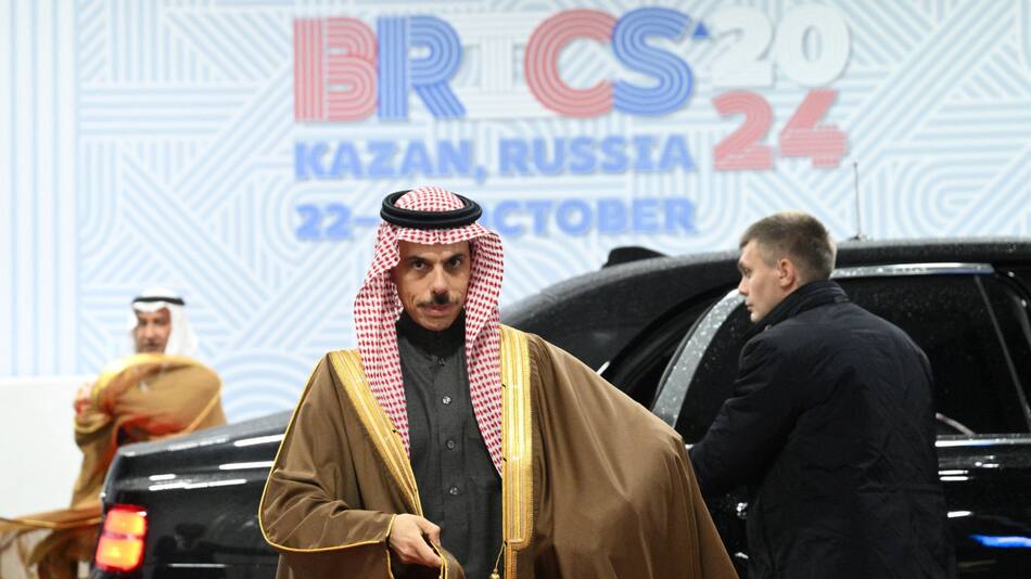 Faisal bin Farhan, ministro de Exteriores de Arabia Saudita. Foto: Reuters.