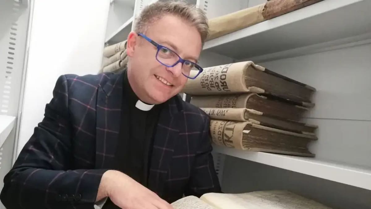 El sacerdote Tomasz Zmarly. Foto: Diócesis de Sosnowieck