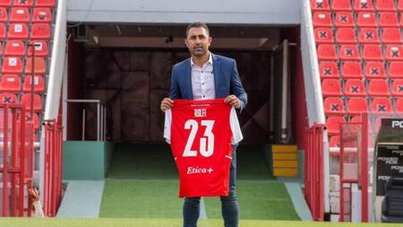 Rolfi Montenegro en Independiente