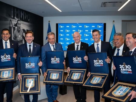 Reunión por el Mundial 2030.