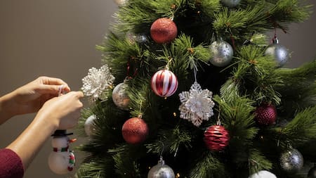 Un supermercado ofrece descuentos imperdibles por Navidad. Foto Freepik