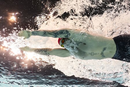 Adam Peaty liquidó a la gastronomía de la Villa Olímpica. Foto: Reuters.