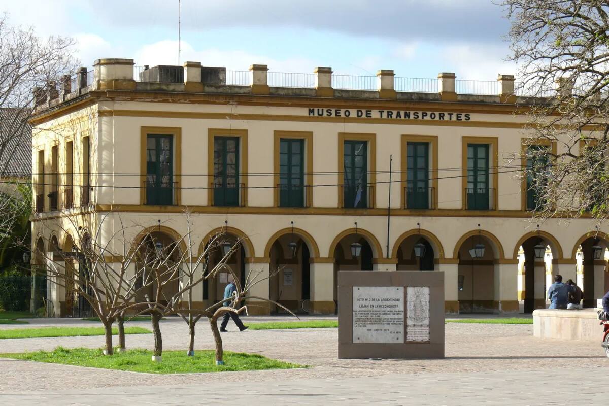 Luján