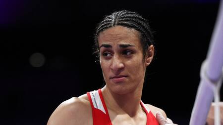 Imane Khelif, la boxeadora intergenero de Argelia. Foto: Reuters.