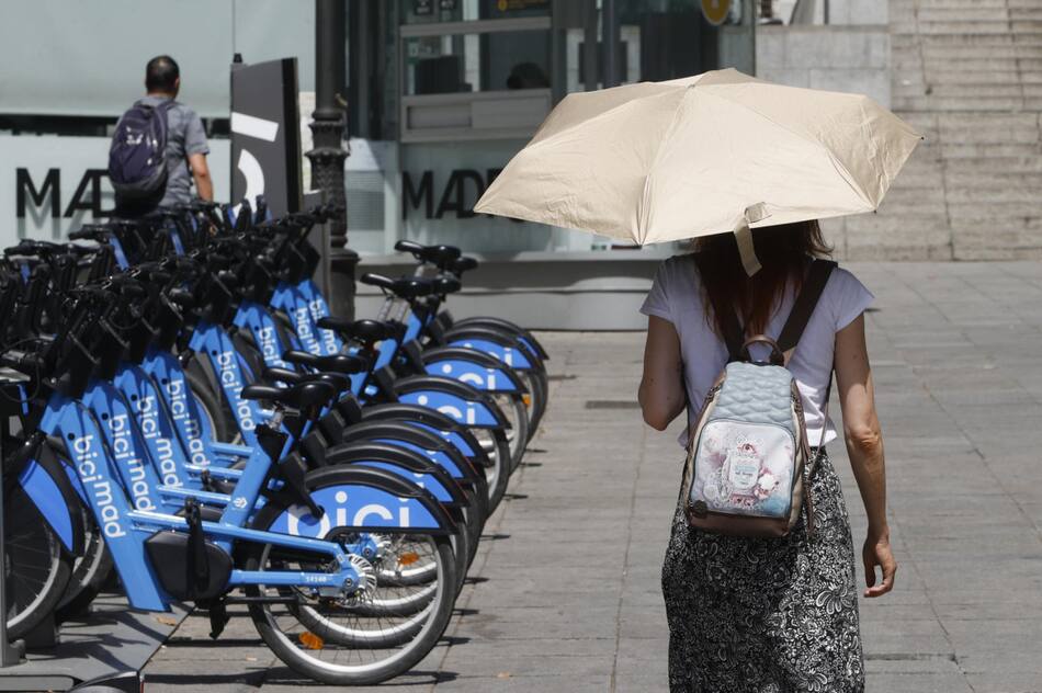 Ola de calor en España, el suelo alcanzó los 60°. Foto: EFE