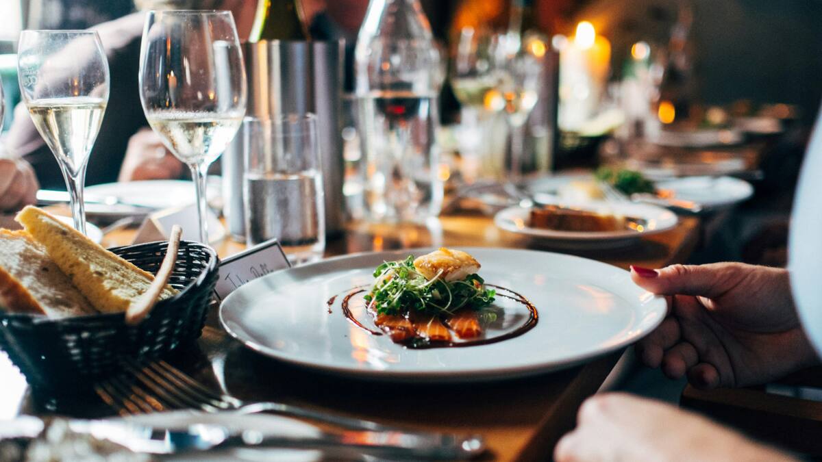 Otra cadena de restaurantes que se declara en quiebra. Foto: Unsplash.