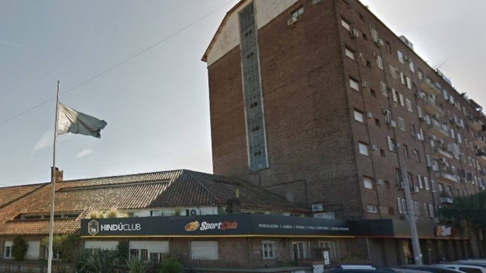 Crimen en el Hindú Club de un joven que vendía dólares por Facebook.