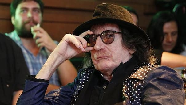 Hasta las lágrimas: el inesperado momento que vivió Charly García en la puerta de su casa