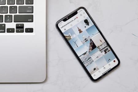 Instagram ofrecerá un feed exclusivo de cuentas verificadas. Foto: Unsplash.