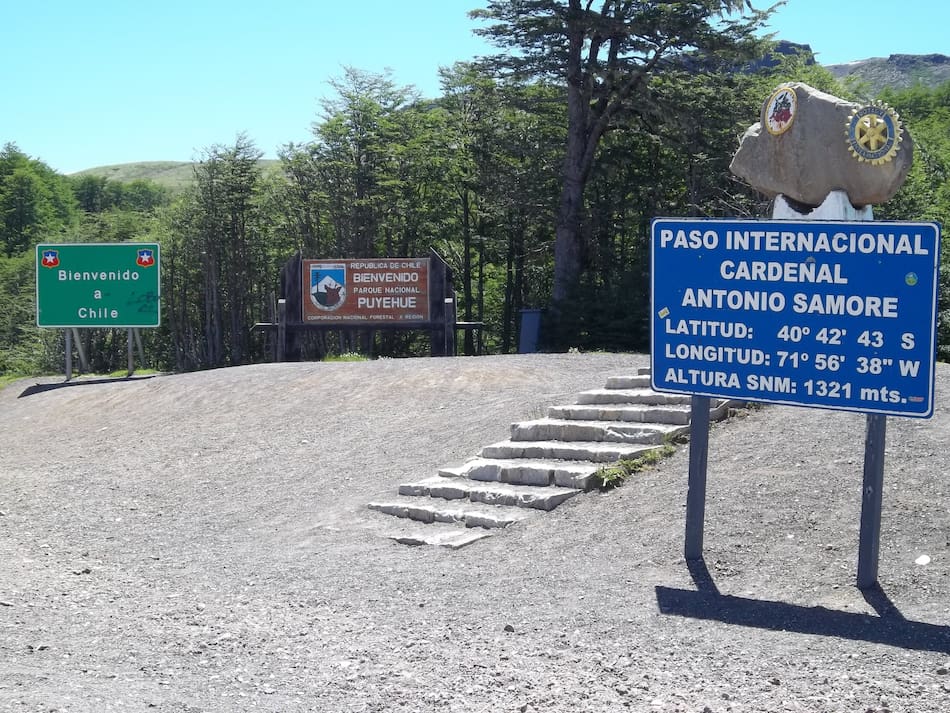 Paso internacional Cardenal Samoré, que conecta Argentina y Chile.