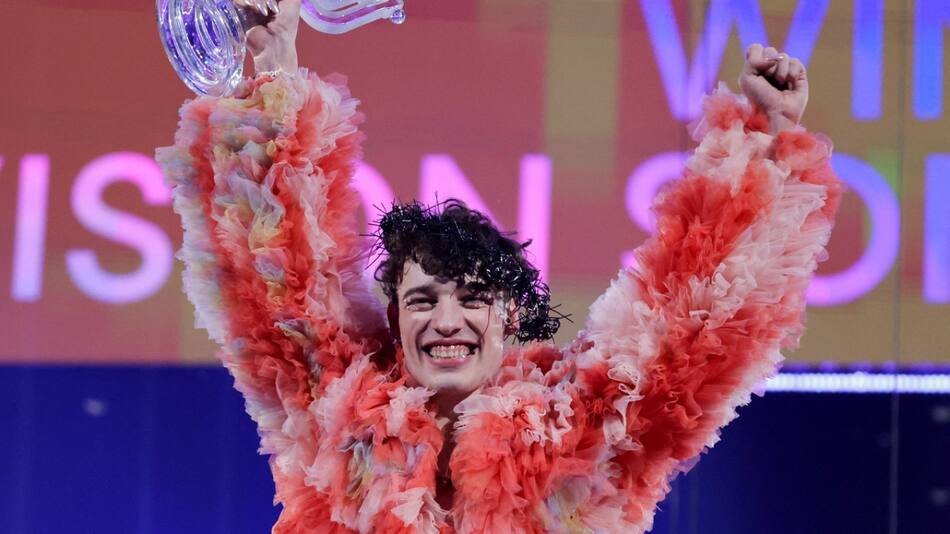 Nemo Mettler, el ganador de Eurovisión 2024. Foto: Reuters.