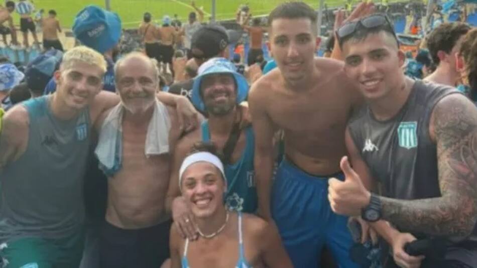 Pedro Orguelt y su familia en la final de la Copa Sudamericana 2024.