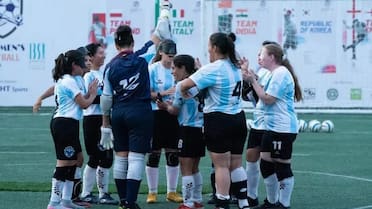 “Las Murciélagas”, bicampeonas del mundo en India tras superar a Inglaterra en la final