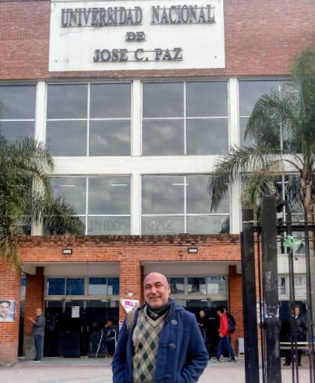 David Walter Aguirre, el profesor de la UBA que encontraron muerto en su departamento en Caballito