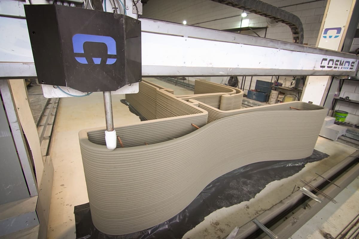 La empresa Cosmos 3D desembarca en el país con una propuesta que combina automatización, prefabricación y fabricación digital.