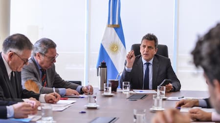 Reunión de Sergio Massa con su Gabinete económico. Foto: Prensa.