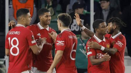 Festejo del Manchester United ante el Betis por la Europa League. Foto: REUTERS.