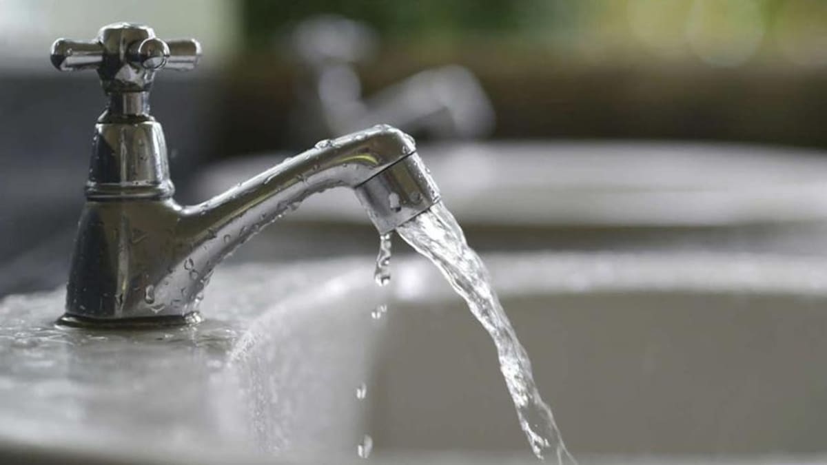 Agua, servicio de agua corriente