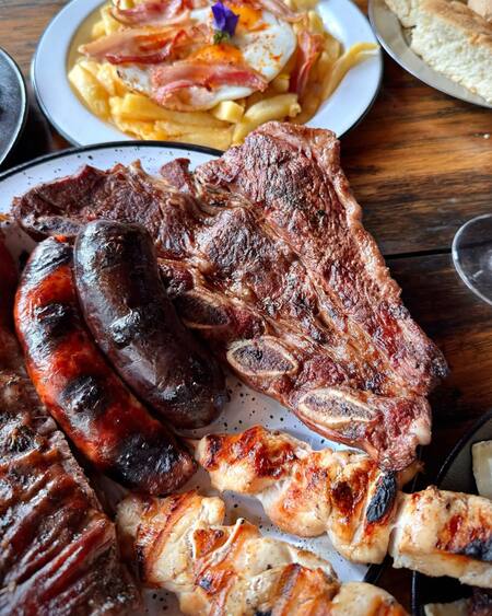 "La Boquería", bodegón de Buenos Aires. Foto: Instagram/laboqueriagrill