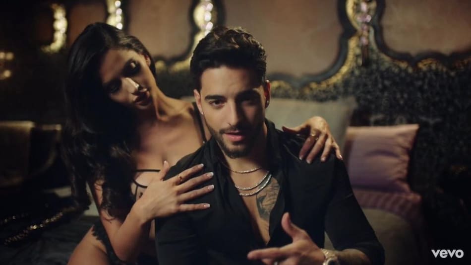 Natalia Barulích y Maluma