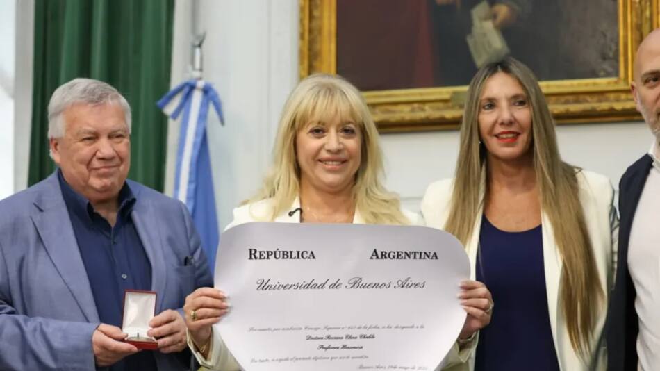Rossana Chahla recibió el título de Profesora Honoraria de la UBA.