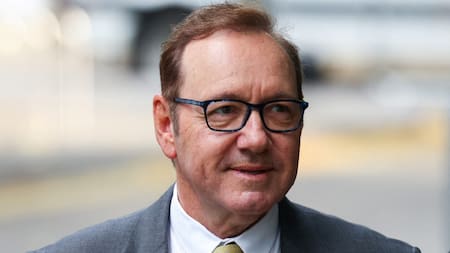 Nuevas críticas de Kevin Spacey a un documental que lo acusa por comportamientos sexuales no deseados