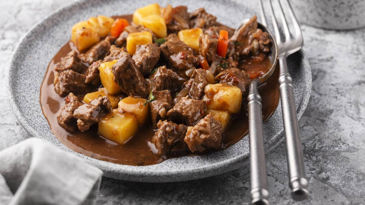 Guiso, comida. Foto: Freepik