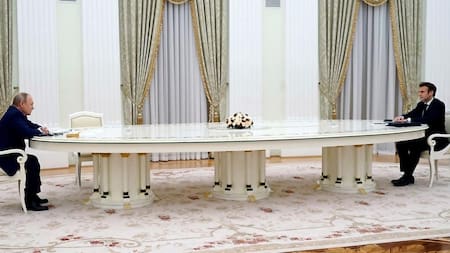 Encuentro entre Emmanuel Macron y Vladimir Putin