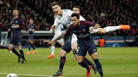 Dani Alves - Cristiano Ronaldo