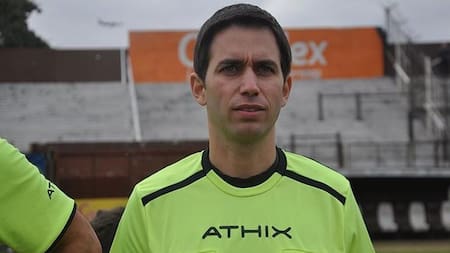 Martín Bustos, árbitro involucrado en red de trata de jugadores de Independiente