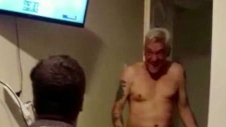 Empleado de Boca suspendido por bailar desnudo delante de juveniles de Los Andes