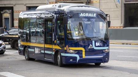 Así son los colectivos eléctricos de la Ciudad de Buenos Aires: capacidad, paradas y tiempo del recorrido