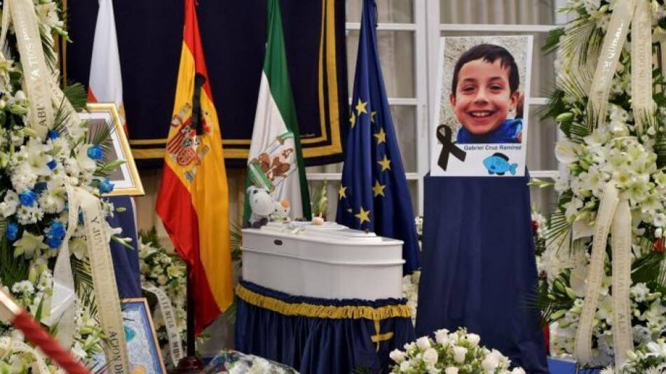 Funeral - Gabriel Cruz