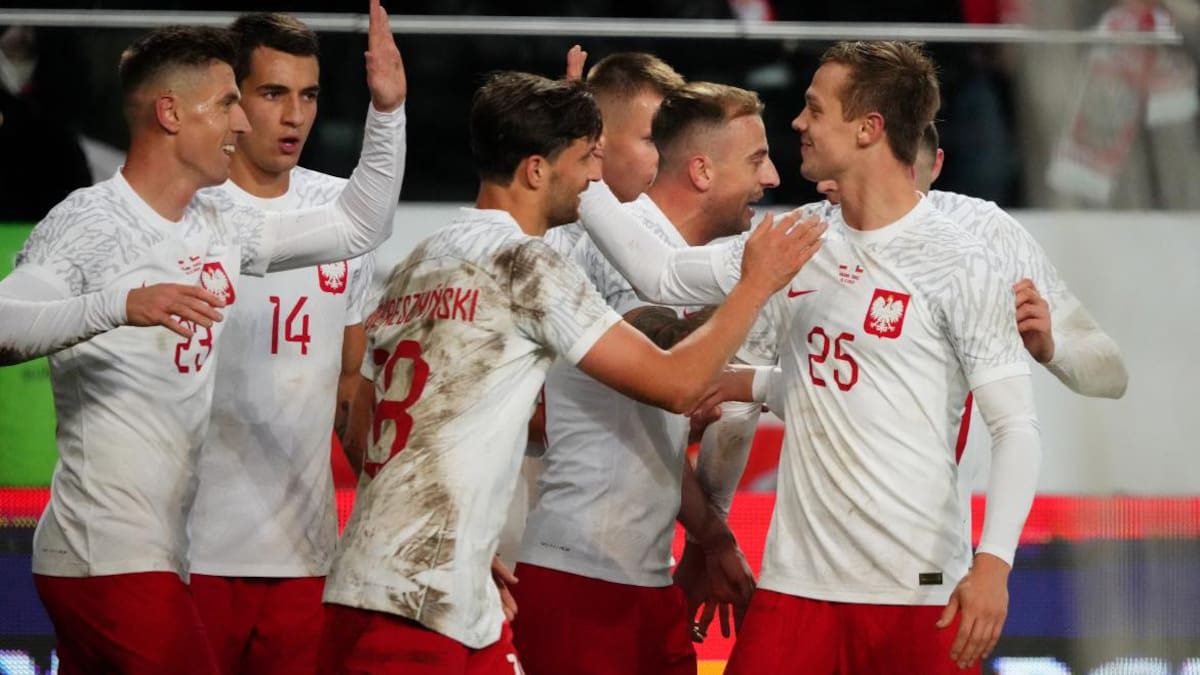 Victoria de Polonia ante Chile en amistoso previo al Mundial de Qatar. Foto: REUTERS.